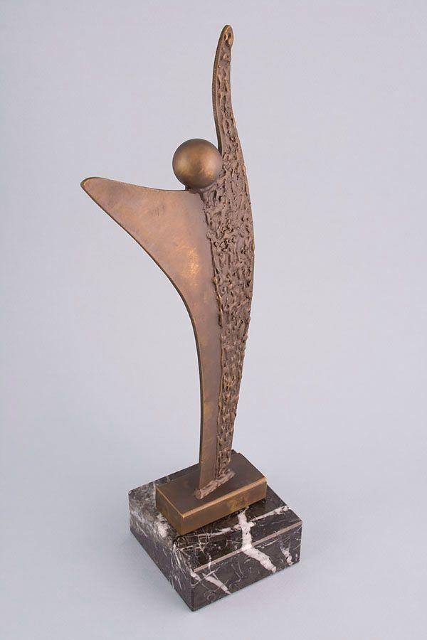 Trophées en métal -  MET019