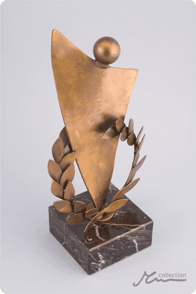 Trophées en métal -  MET054