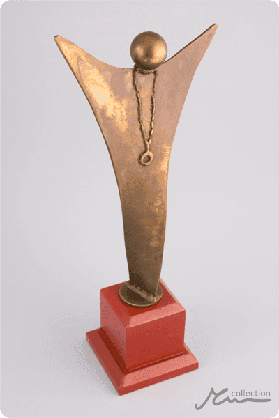 Trophées en métal -  MET068