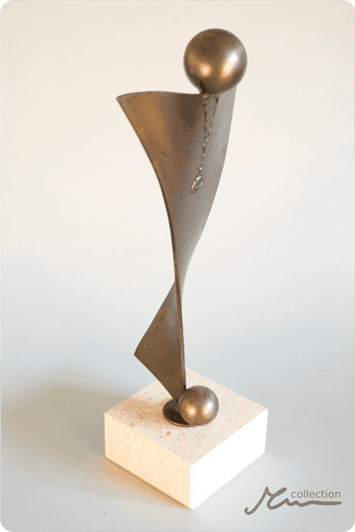 Trophées en métal -  MET090