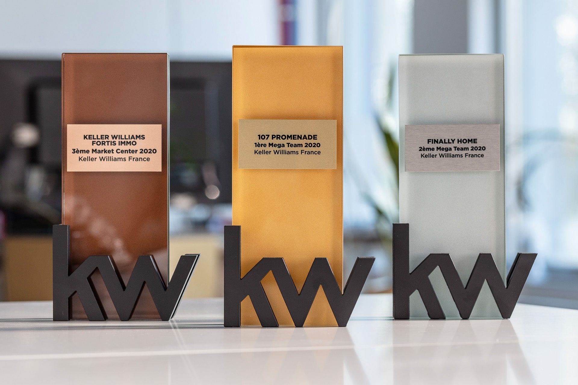statuetka szkło Keller Williams glasso